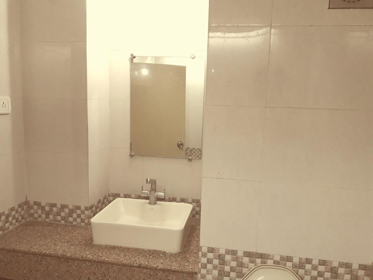 Hotel Bluehill Bhavnagar Luaran gambar