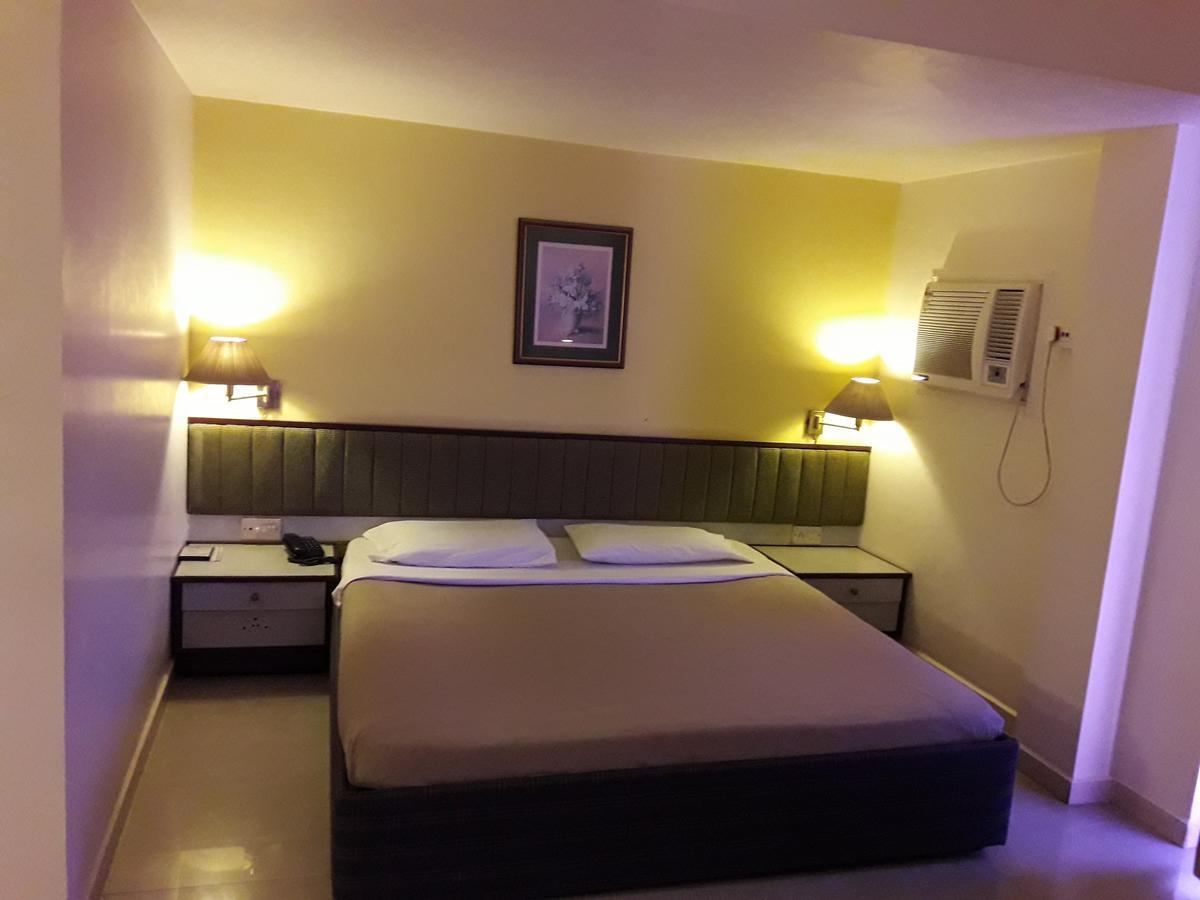 Hotel Bluehill Bhavnagar Luaran gambar